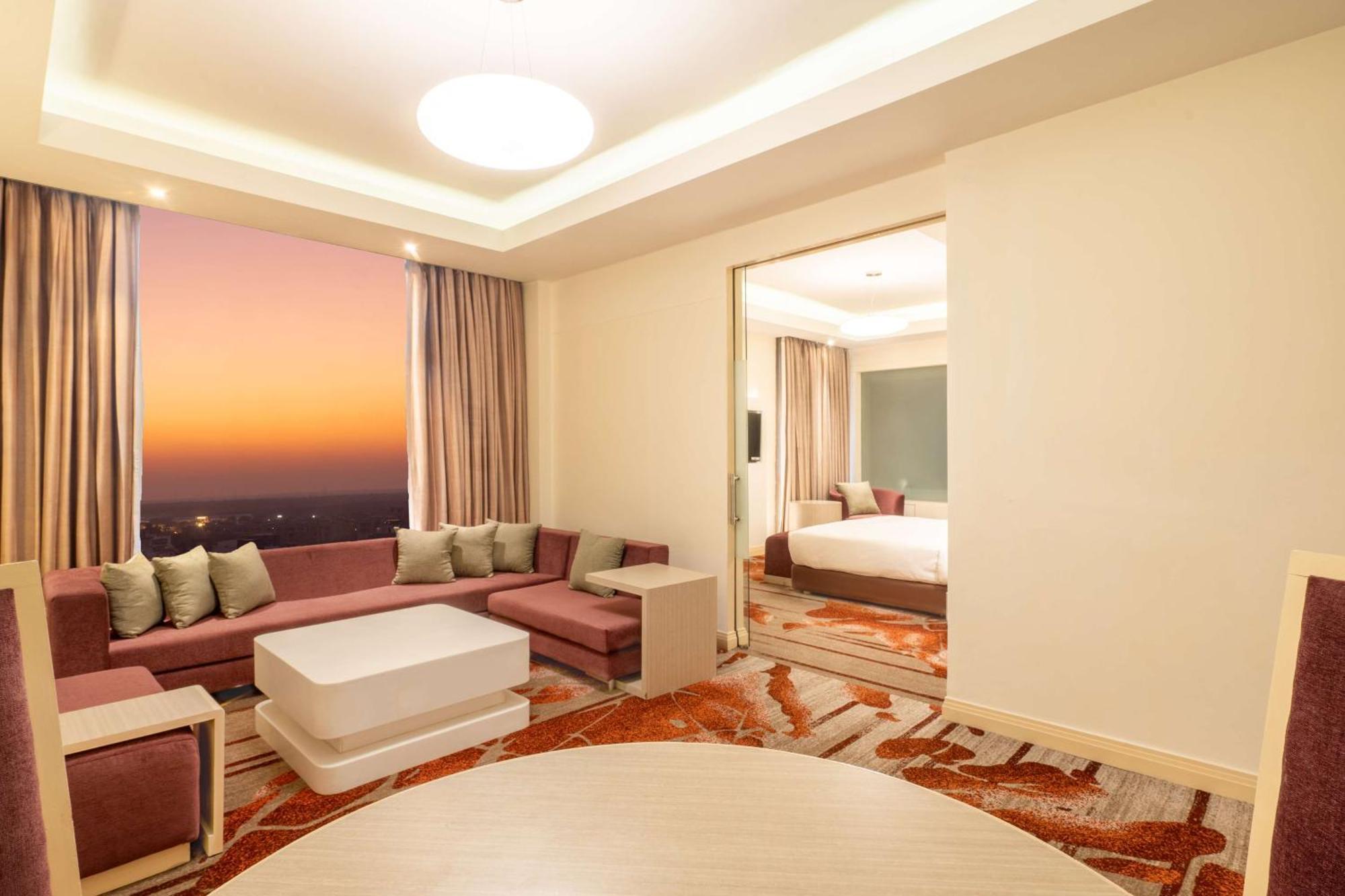Отель Park Plaza Фаридабад Экстерьер фото
